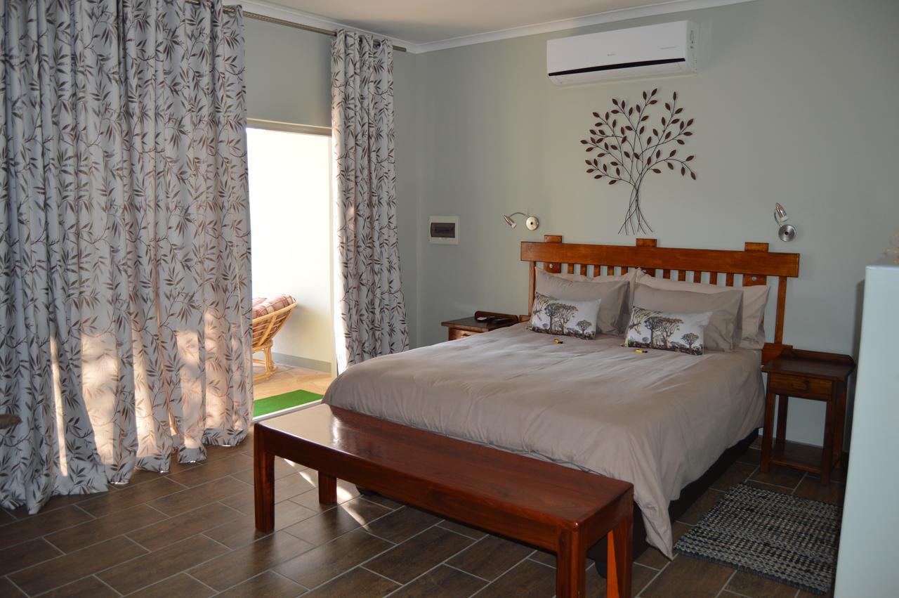 Kamaku Guesthouse Cc Otjiwarongo Exterior photo
