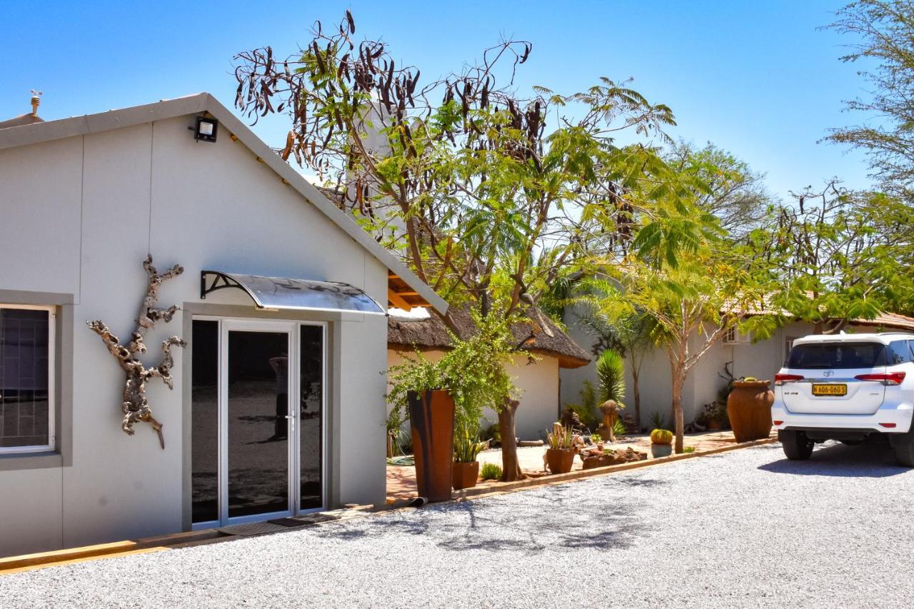 Kamaku Guesthouse Cc Otjiwarongo Exterior photo